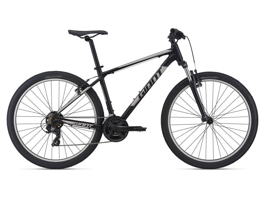 2022 Giant ATX 26 Hardtail MTB [Size: XS] [Colour: Black]
