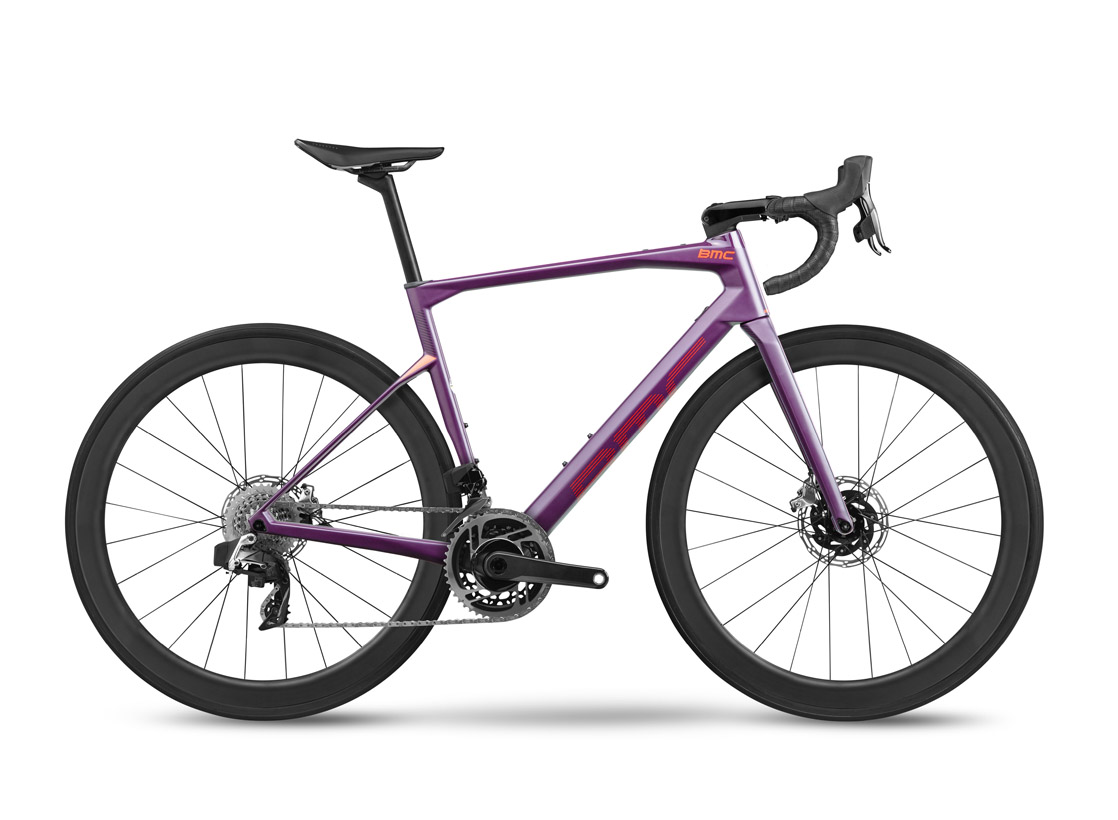 2022 BMC Roadmachine 01 | Purple/Red/Black 
