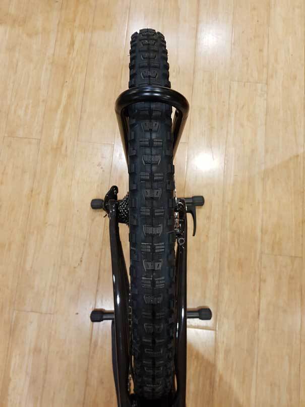 TY Sports Bicycle L Shape Floor Stand