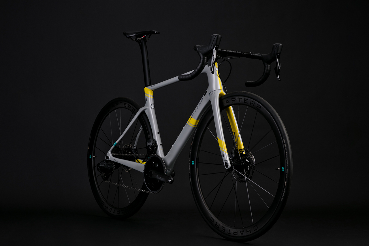 Chapter2 Rere Disc Frameset [Colour: Black/Silver/Yellow] [Size: S]