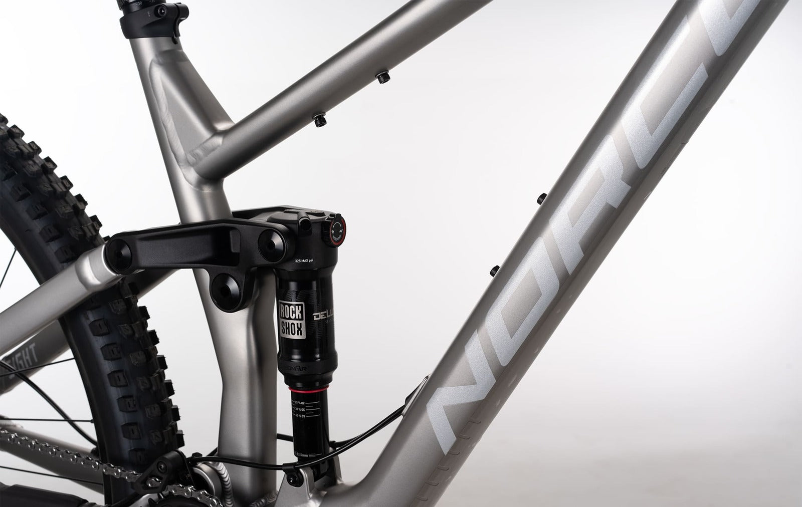 2021 Norco Sight A3 Medium (29) - Silver/Silver